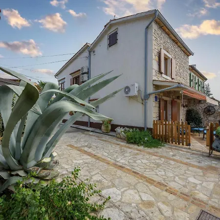 Casa Astrid By The Sea In