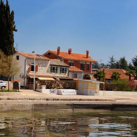 Feriehus Casa Astrid By The Sea In *
