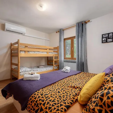 Casa Astrid By The Sea In بيت للعطل بوريتش