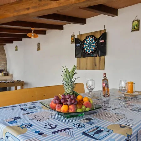 Casa Astrid By The Sea In Feriehus *