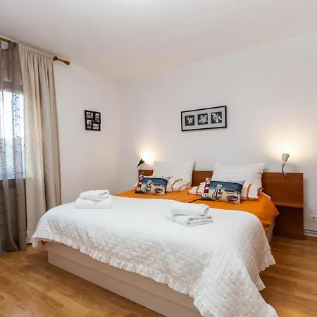 Casa Astrid By The Sea In Feriehus *