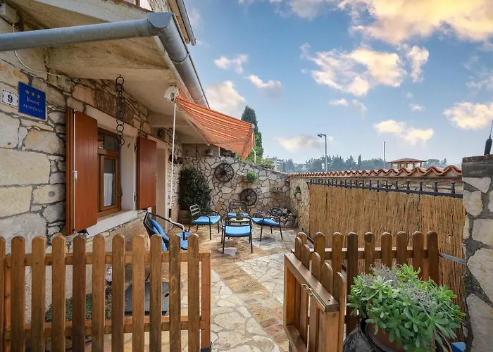 펜션 Casa Astrid By The Sea In 포레치