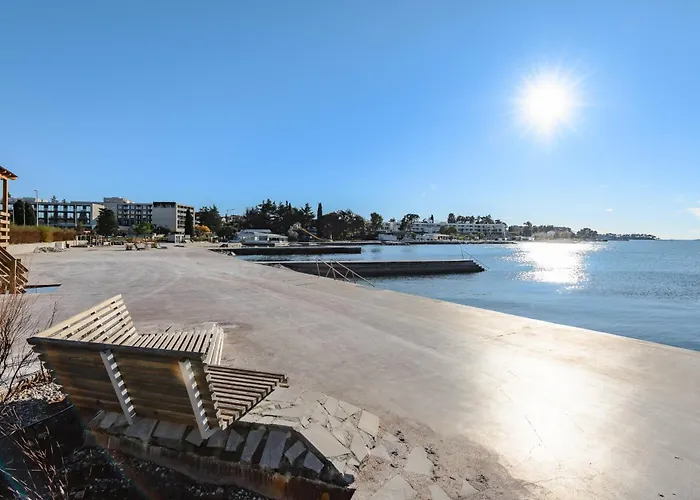 Casa Astrid By The Sea In 펜션 포레치